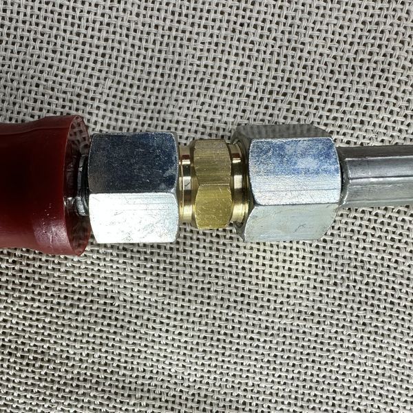 Перехідник латунний М22*1,5 х 3/8 соединиМ22-3/8 фото